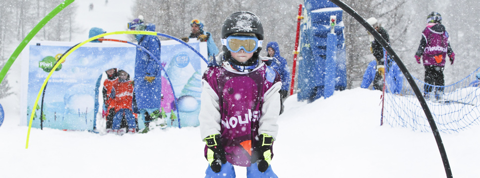 Les enfants en stage de ski week-end